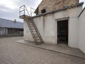 Prodej obchodního prostoru, Veltěže, Perucká, 1326 m2