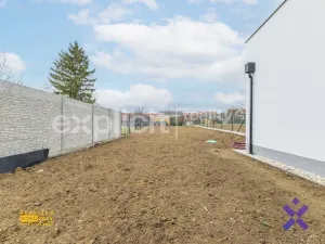 Prodej bytu 3+kk, Ostrožská Nová Ves, U Svatých, 81 m2
