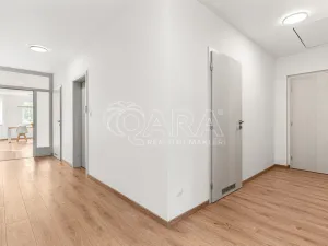 Prodej rodinného domu, Postřižín, Jelení, 169 m2