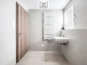 Prodej bytu 3+kk, Praha - Strašnice, Zvěřinova, 97 m2