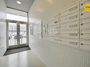 Pronájem kanceláře, Zlín, třída Tomáše Bati, 108 m2