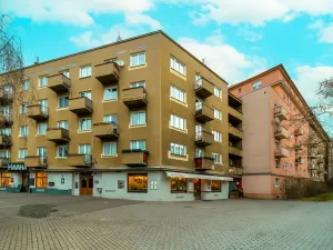 Pronájem bytu 2+kk, Praha - Vršovice, 28. pluku, 63 m2
