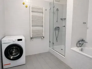 Pronájem bytu 3+kk, Praha - Holešovice, U Uranie, 106 m2