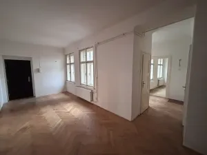 Prodej činžovního domu, Plzeň, Veleslavínova, 890 m2