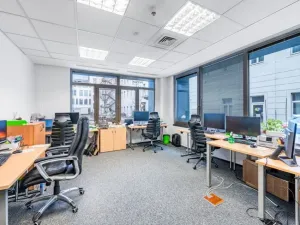 Pronájem kanceláře, Praha - Karlín, Sokolovská, 194 m2