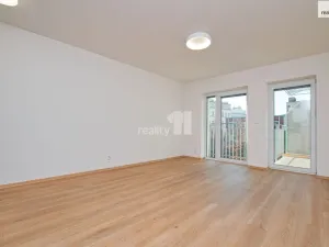 Pronájem bytu 2+kk, Liberec - Liberec II-Nové Město, Papírová, 74 m2