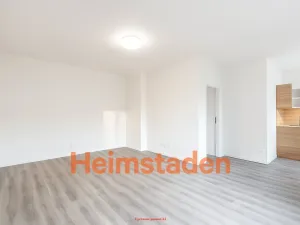 Pronájem komerční nemovitosti, Havířov - Město, nám. Republiky, 34 m2