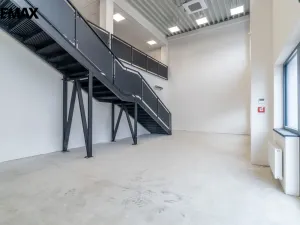 Pronájem kanceláře, Tuchoměřice, 289 m2