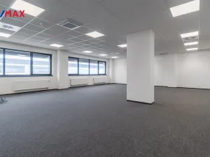 Pronájem obchodního prostoru, Tuchoměřice, 289 m2