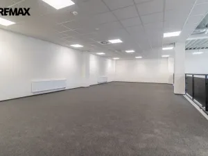 Pronájem obchodního prostoru, Tuchoměřice, 289 m2