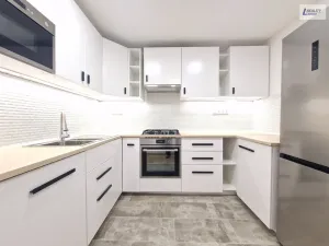 Prodej bytu 3+1, Příbram - Příbram VIII, Brodská, 86 m2