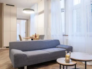 Pronájem bytu 2+kk, Ostrava, Nádražní, 47 m2