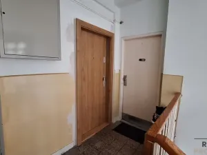 Pronájem bytu 2+1, Ústí nad Labem, Školní, 52 m2