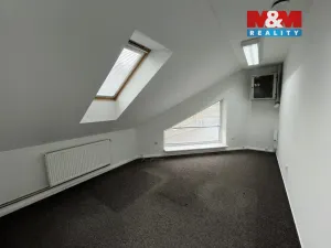 Pronájem obchodního prostoru, Čáslav - Čáslav-Nové Město, Jeníkovská, 165 m2