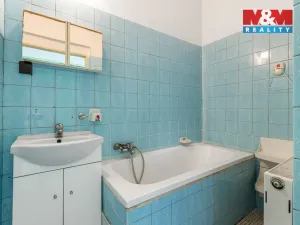 Prodej rodinného domu, Líšťany, Zlatá Ulička, 272 m2