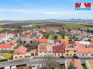 Prodej rodinného domu, Líšťany, Zlatá Ulička, 272 m2