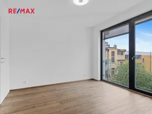 Prodej bytu 2+kk, Praha - Libeň, Primátorská, 48 m2