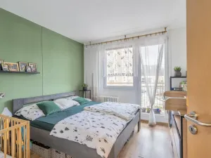 Prodej bytu 3+1, Trutnov - Horní Staré Město, Pampelišková, 77 m2