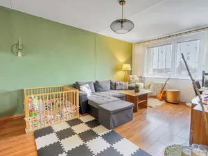 Prodej bytu 3+1, Trutnov - Horní Staré Město, Pampelišková, 77 m2