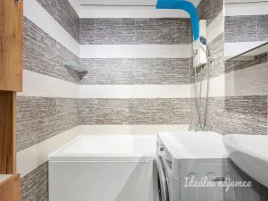 Pronájem bytu 3+kk, Praha, Aubrechtové, 69 m2