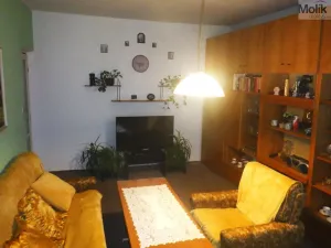 Prodej bytu 2+1, Chomutov, Cihlářská, 52 m2