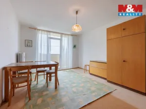 Pronájem bytu 2+1, Cheb, U Stadionu, 60 m2