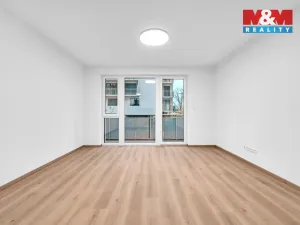 Pronájem bytu 2+kk, Pardubice - Zelené Předměstí, nábřeží Závodu míru, 79 m2