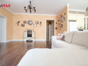 Prodej bytu 2+kk, Karlovy Vary, T. G. Masaryka, 76 m2