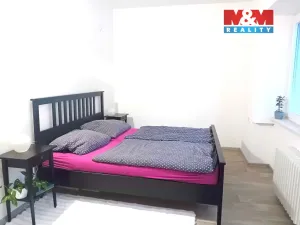 Pronájem skladu, Dvůr Králové nad Labem, Dr. Kramáře, 68 m2