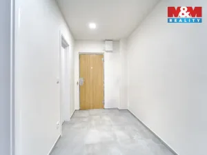 Pronájem bytu 2+kk, Králův Dvůr, Pod Hájem, 40 m2