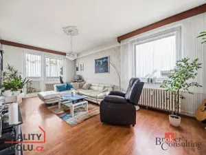 Prodej bytu 2+1, Hradec Králové - Nový Hradec Králové, třída Edvarda Beneše, 70 m2