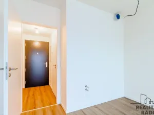 Prodej bytu 1+kk, Kladno, Ke křížku, 30 m2