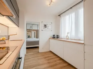 Pronájem bytu 3+1, Praha - Strašnice, Ke Strašnické, 77 m2
