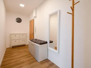 Pronájem bytu 3+1, Praha - Strašnice, Ke Strašnické, 77 m2