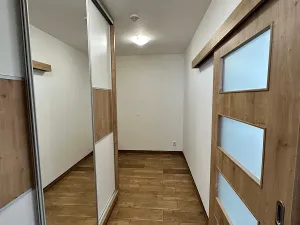 Pronájem bytu 1+kk, Děčín, Na Slatinách, 38 m2