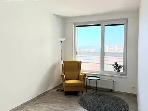 Prodej bytu 2+kk, Praha - Troja, Hnězdenská, 47 m2