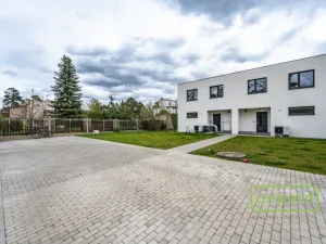 Prodej rodinného domu, Káraný, Masarykova, 123 m2