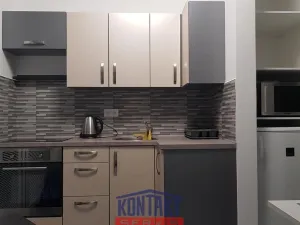 Pronájem bytu 2+kk, Hluboká nad Vltavou, 40 m2