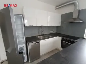 Pronájem bytu 2+kk, Praha - Vysočany, Strnadových, 51 m2