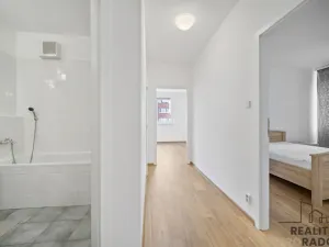 Pronájem bytu 2+kk, Pardubice, nábřeží Závodu míru, 62 m2