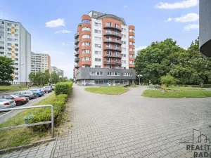 Pronájem bytu 2+kk, Pardubice, nábřeží Závodu míru, 62 m2