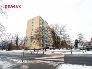 Prodej bytu 2+kk, Praha - Prosek, Zárybská, 42 m2