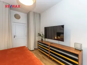 Pronájem bytu 3+kk, Praha - Žižkov, Milíčova, 75 m2