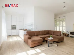 Prodej rodinného domu, Vráž, Nad Loděnicí, 219 m2