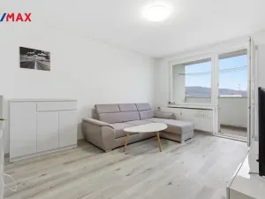 Prodej bytu 3+1, Sokolov, Švabinského, 75 m2