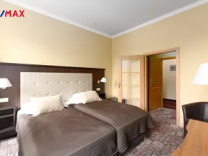 Prodej ubytování, Karlovy Vary, Na Vyhlídce, 1580 m2