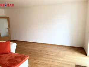 Pronájem bytu 1+kk, Olomouc, Peškova, 45 m2