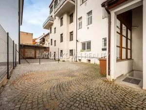 Pronájem bytu 2+1, České Budějovice, Rudolfovská tř., 67 m2