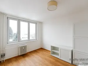 Pronájem bytu 2+kk, Praha - Letňany, Třinecká, 39 m2