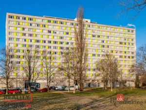 Pronájem bytu 1+kk, Praha - Záběhlice, Topolová, 31 m2